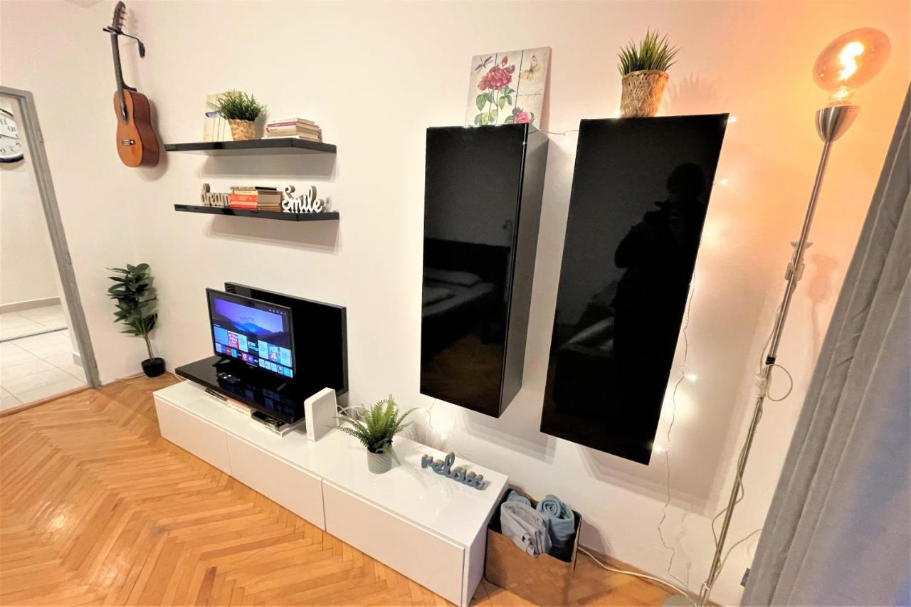 Apartment Helen - Old Town, Ac Bratislava Exterior photo